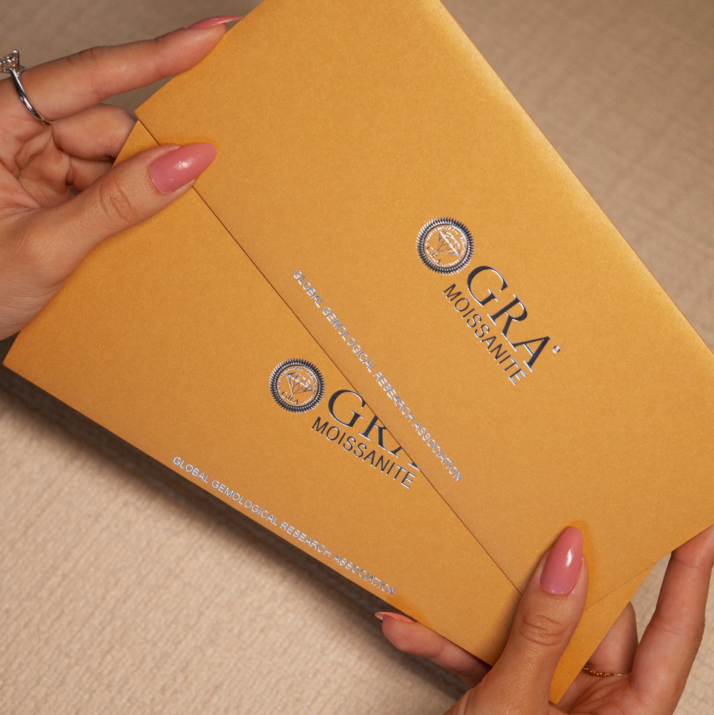 Brinco Solitário Moissanite