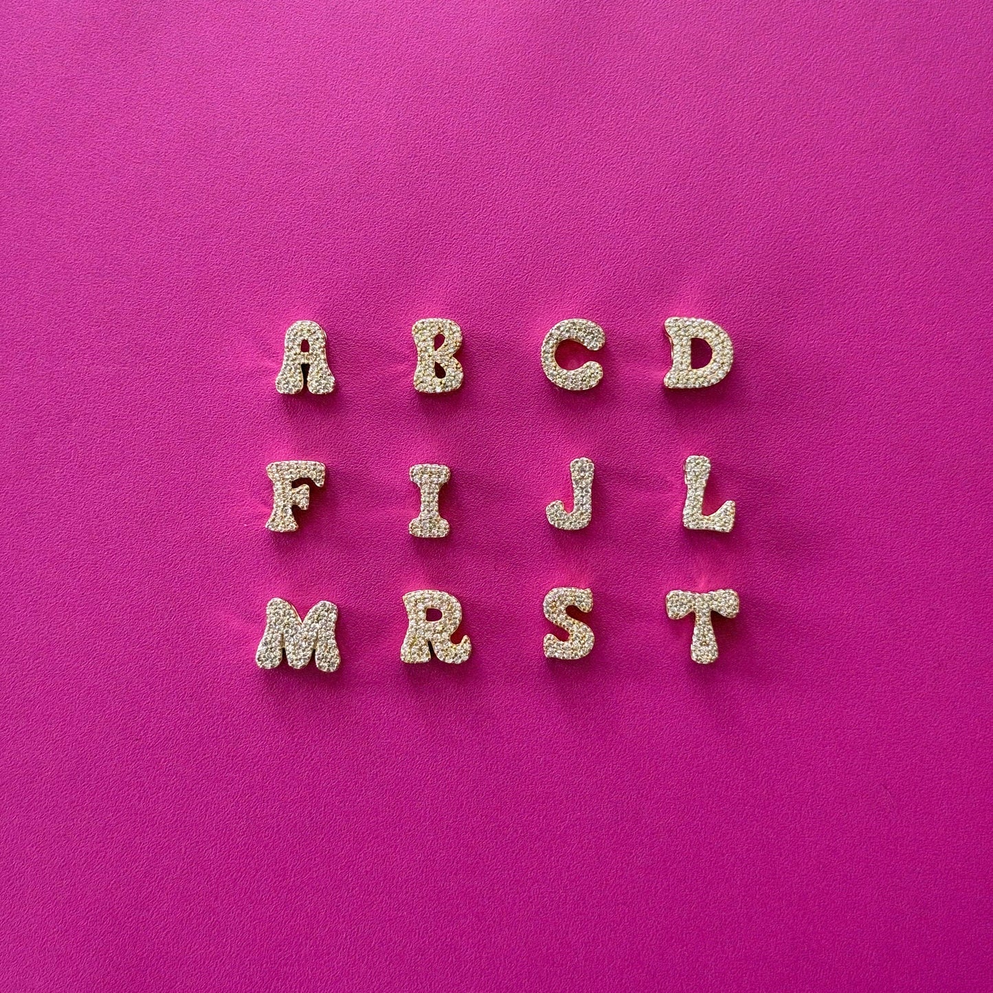 Colar Inicial Bubble